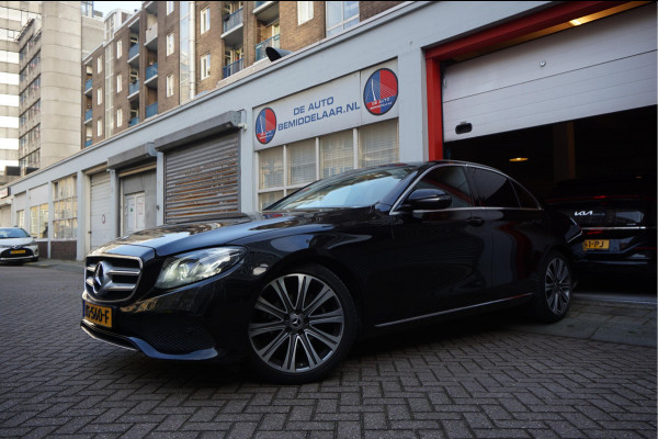 Mercedes-Benz E-Klasse 200 Business Solution | Sfeer | 19inch | Camera | LED pakket | Leer | Uitmuntend onderhouden