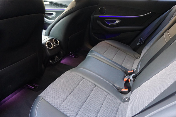 Mercedes-Benz E-Klasse 200 Business Solution | Sfeer | 19inch | Camera | LED pakket | Leer | Uitmuntend onderhouden