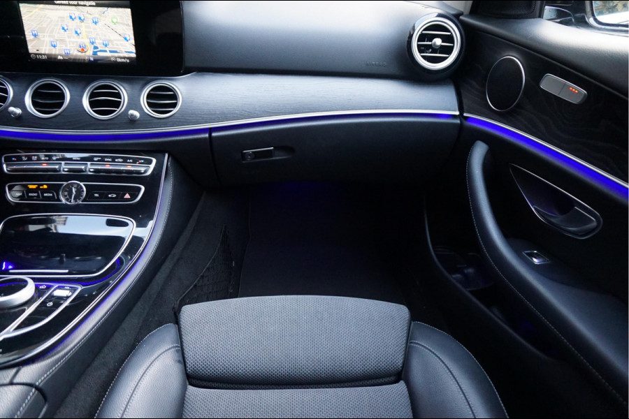 Mercedes-Benz E-Klasse 200 Business Solution | Sfeer | 19inch | Camera | LED pakket | Leer | Uitmuntend onderhouden