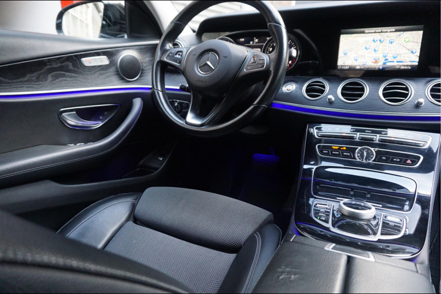 Mercedes-Benz E-Klasse 200 Business Solution | Sfeer | 19inch | Camera | LED pakket | Leer | Uitmuntend onderhouden
