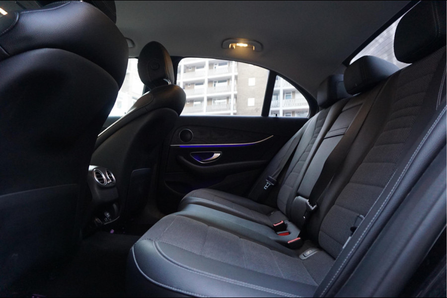 Mercedes-Benz E-Klasse 200 Business Solution | Sfeer | 19inch | Camera | LED pakket | Leer | Uitmuntend onderhouden