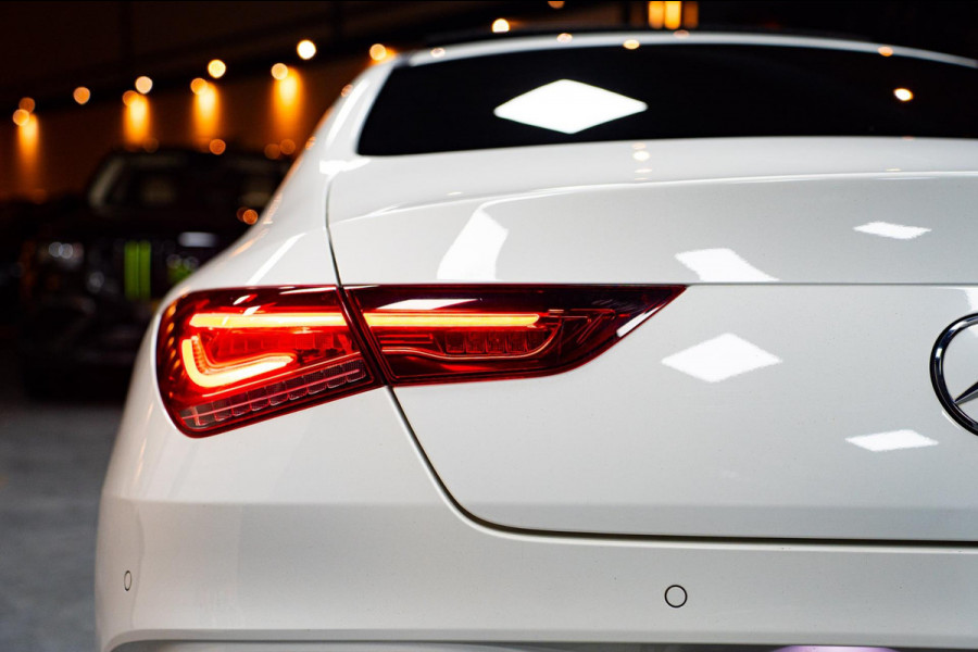 Mercedes-Benz CLA-Klasse 200 AMGLINE|PANO|AUT|SFEER