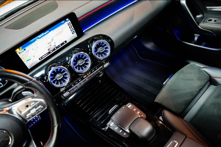 Mercedes-Benz CLA-Klasse 200 AMGLINE|PANO|AUT|SFEER