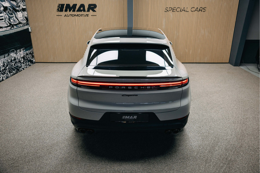 Porsche Cayenne Coupé 3.0 E-Hybrid | Head-up | Bose | Sport Chrono | Stuurverwarming | Stoelverwarming en verkoeling | Trekhaak | Kreide |