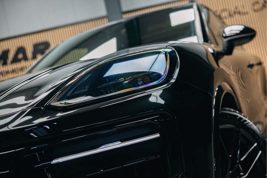 Porsche Cayenne 3.0 E-Hybrid | Luchtvering | Sport Chrono | Head-Up | Pano | Sportstoelen 18-voudig | Stuurverwarming |