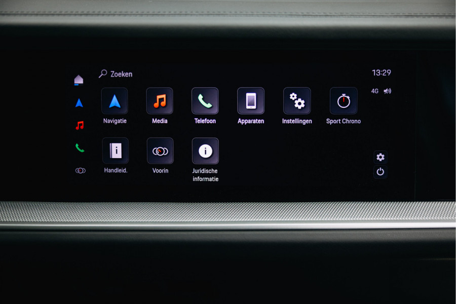 Porsche Cayenne 3.0 E-Hybrid | Luchtvering | Sport Chrono | Head-Up | Pano | Sportstoelen 18-voudig | Stuurverwarming |