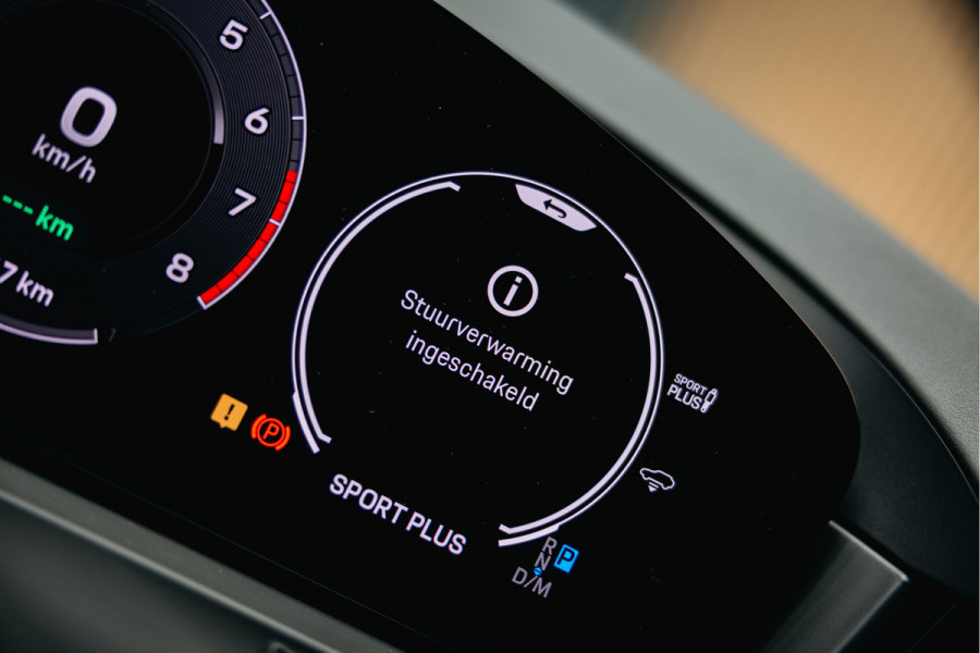 Porsche Cayenne 3.0 E-Hybrid | Luchtvering | Sport Chrono | Head-Up | Pano | Sportstoelen 18-voudig | Stuurverwarming |