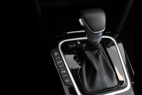 Kia Ceed Sportswagon 1.6 GDI PHEV DynamicLine Climate control | Adaptieve cruise control | Stuur verwarming | Stoel verwarming | Parkeersensoren | Achteruitrijcamera | Apple Carplay/ Android Auto