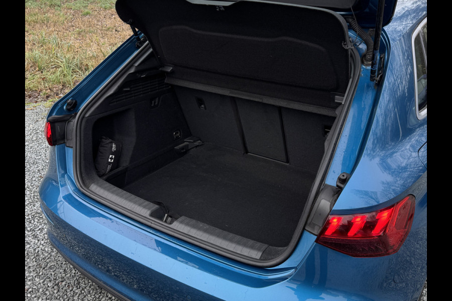 Audi A3 Sportback 30 TFSI PRO LINE VIRTUAL LEDER/LED/NAVI STOELVERW /AP/CARPRLAY