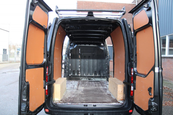 Renault Master T35 2.3 dCi 180PK L2H2 Energy Work Edition / Trekhaak / Imperiaal / Camera