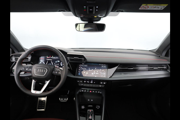 Audi A3 Sportback 45 TFSI e S edition Competition 272 pk SOH 100% S-tronic| Navigatie | Panoramadak | Private lease vanaf €798,- | Achteruitrijcamera | Adaptieve cruise control | Matrix LED koplampen |