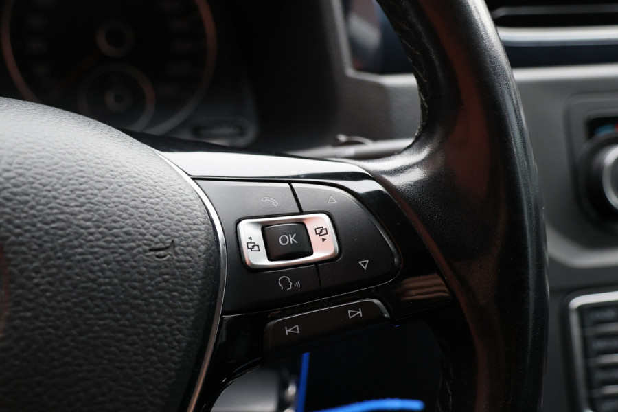 Volkswagen Caddy 2.0 TDI 150 PK DSG Highline | Marge | BTW / BPM Vrij | ACC | Bi-Xenon | Navigatie | Standkachel | 360 PDC | Camera | L+R Schuifdeur | Trekhaak | Lederen bekleding | Nieuwe APK