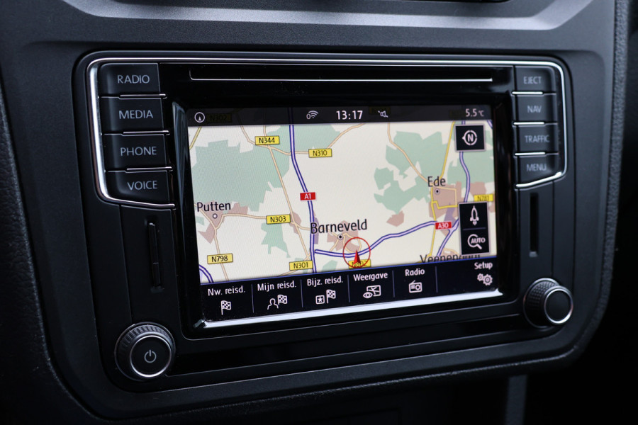 Volkswagen Caddy 2.0 TDI 150 PK DSG Highline | Marge | BTW / BPM Vrij | ACC | Bi-Xenon | Navigatie | Standkachel | 360 PDC | Camera | L+R Schuifdeur | Trekhaak | Lederen bekleding | Nieuwe APK