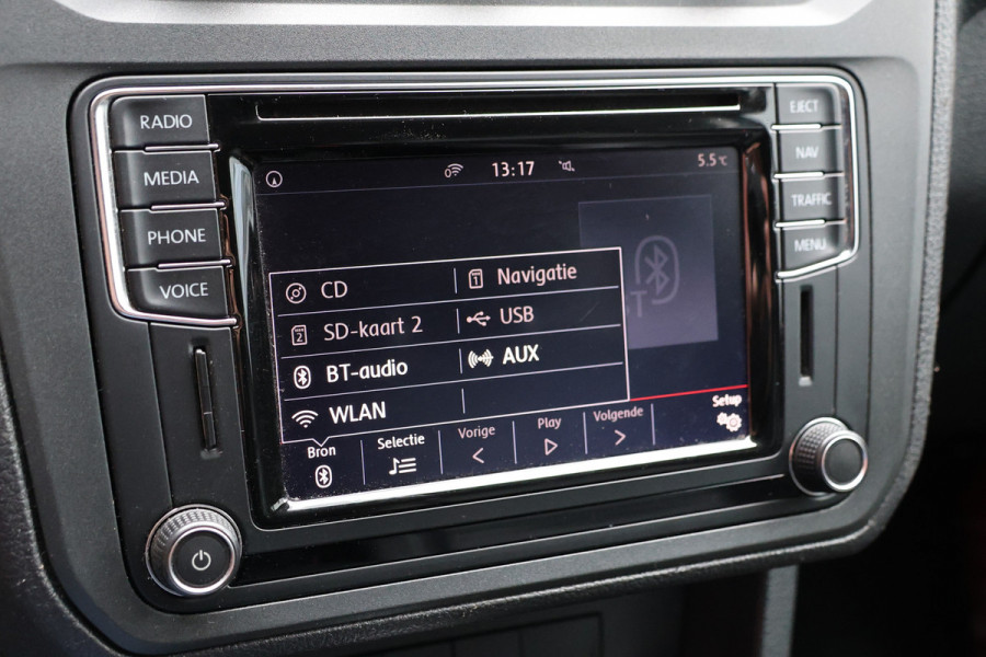 Volkswagen Caddy 2.0 TDI 150 PK DSG Highline | Marge | BTW / BPM Vrij | ACC | Bi-Xenon | Navigatie | Standkachel | 360 PDC | Camera | L+R Schuifdeur | Trekhaak | Lederen bekleding | Nieuwe APK