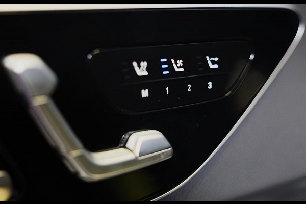 Mercedes-Benz CLE Cabriolet 300 4MATIC AMG Line / Massage / Head Up / Memory / Aircap / Leder / Verkoeling / Burmester / 20 Inch