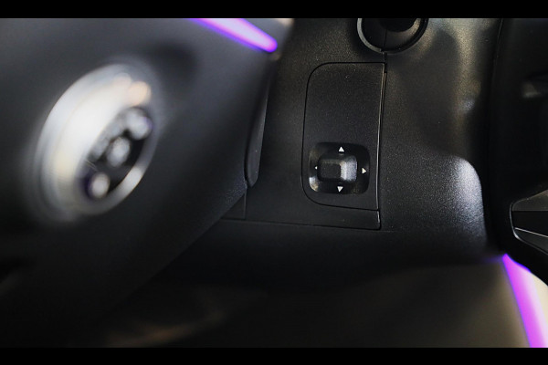 Mercedes-Benz CLE Cabriolet 300 4MATIC AMG Line / Massage / Head Up / Memory / Aircap / Leder / Verkoeling / Burmester / 20 Inch