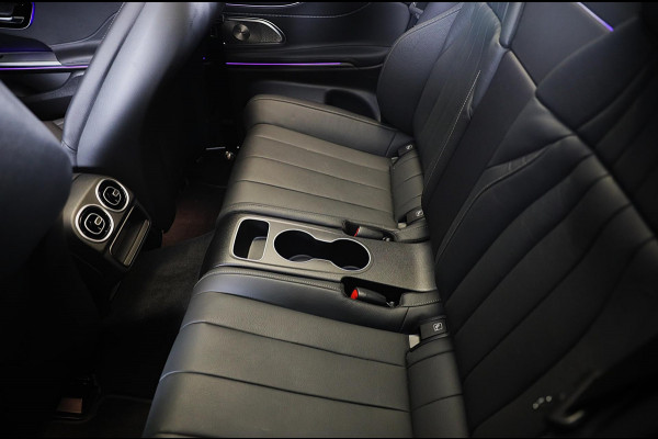 Mercedes-Benz CLE Cabriolet 300 4MATIC AMG Line / Massage / Head Up / Memory / Aircap / Leder / Verkoeling / Burmester / 20 Inch