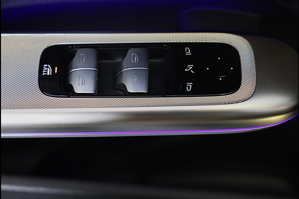 Mercedes-Benz CLE Cabriolet 300 4MATIC AMG Line / Massage / Head Up / Memory / Aircap / Leder / Verkoeling / Burmester / 20 Inch