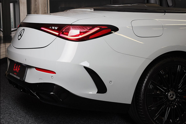 Mercedes-Benz CLE Cabriolet 300 4MATIC AMG Line / Massage / Head Up / Memory / Aircap / Leder / Verkoeling / Burmester / 20 Inch