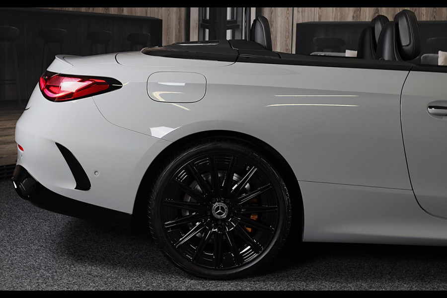 Mercedes-Benz CLE Cabriolet 300 4MATIC AMG Line / Massage / Head Up / Memory / Aircap / Leder / Verkoeling / Burmester / 20 Inch