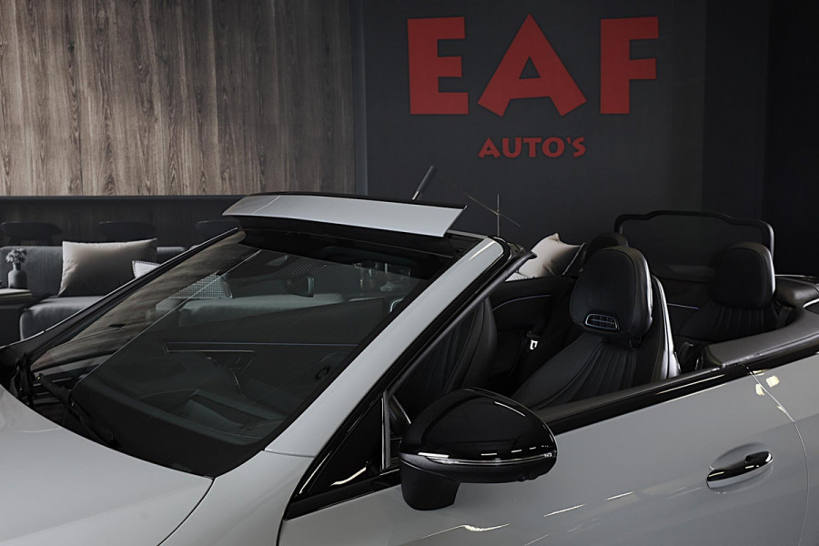 Mercedes-Benz CLE Cabriolet 300 4MATIC AMG Line / Massage / Head Up / Memory / Aircap / Leder / Verkoeling / Burmester / 20 Inch