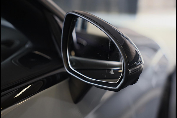 Mercedes-Benz CLE Cabriolet 300 4MATIC AMG Line / Massage / Head Up / Memory / Aircap / Leder / Verkoeling / Burmester / 20 Inch