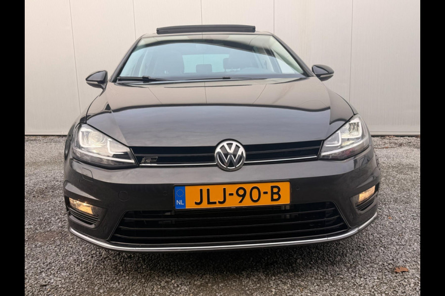 Volkswagen Golf 1.4 TSI Business R -Line DSG Schuif/opendak Cruise Navigatie Stoelverw Clima Parkpilot