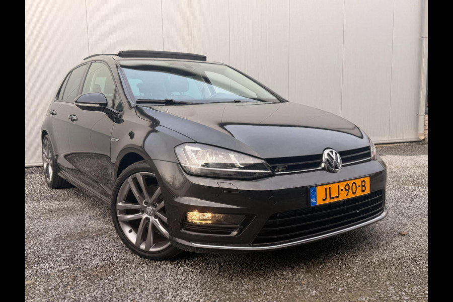 Volkswagen Golf 1.4 TSI Business R -Line DSG Schuif/opendak Cruise Navigatie Stoelverw Clima Parkpilot