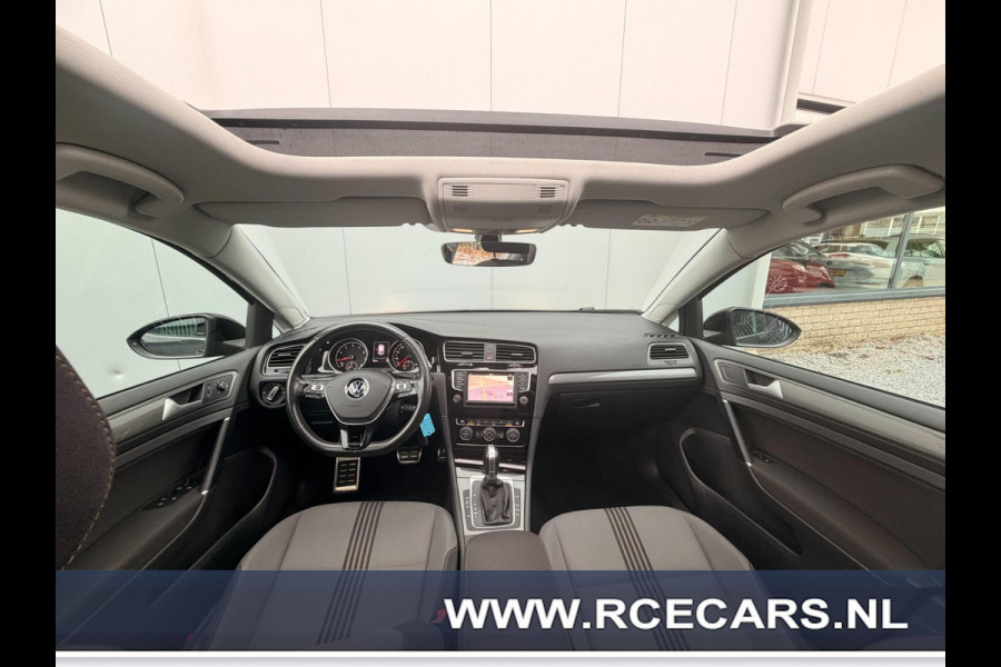 Volkswagen Golf 1.4 TSI Business R -Line DSG Schuif/opendak Cruise Navigatie Stoelverw Clima Parkpilot