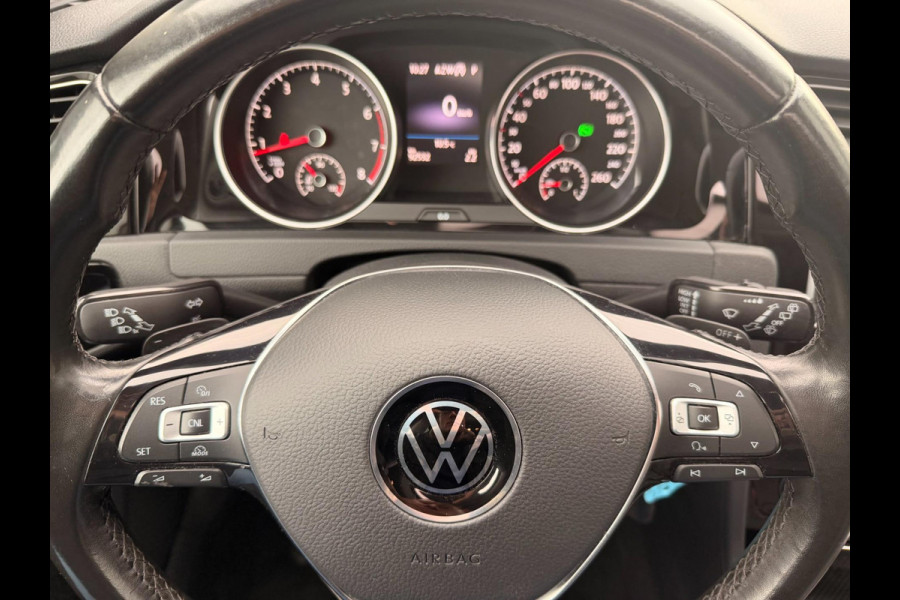 Volkswagen Golf 1.4 TSI Business R -Line DSG Schuif/opendak Cruise Navigatie Stoelverw Clima Parkpilot
