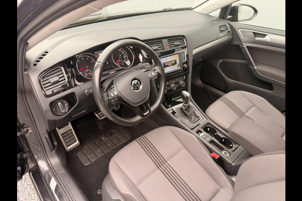Volkswagen Golf 1.4 TSI Business R -Line DSG Schuif/opendak Cruise Navigatie Stoelverw Clima Parkpilot
