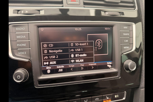 Volkswagen Golf 1.4 TSI Business R -Line DSG Schuif/opendak Cruise Navigatie Stoelverw Clima Parkpilot