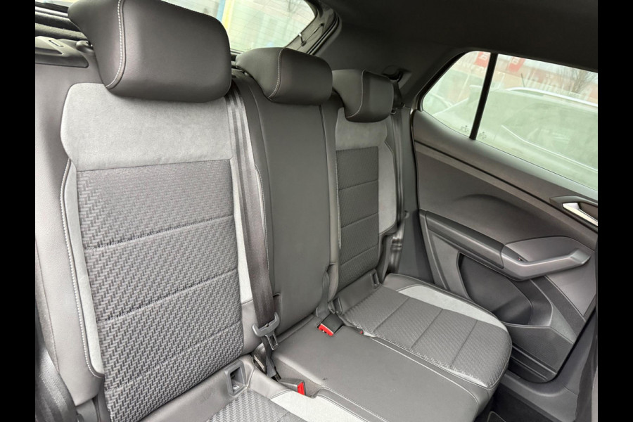 Volkswagen T-Cross 1.5 TSI R-Line | ACC | Airco | PDC |
