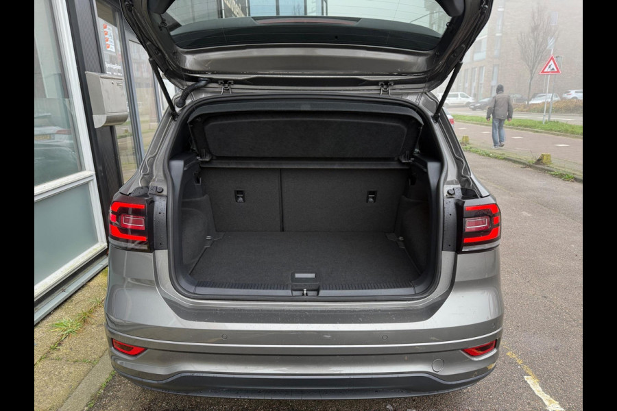 Volkswagen T-Cross 1.5 TSI R-Line | ACC | Airco | PDC |