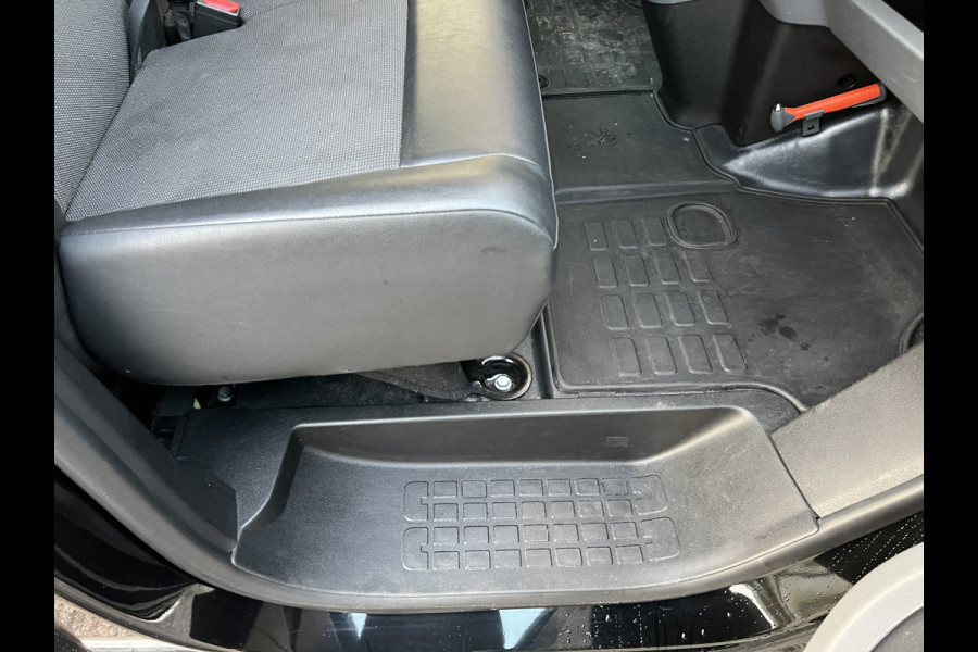 Peugeot Expert 2.0 BlueHDI 120 L2 Asphalt Automaat