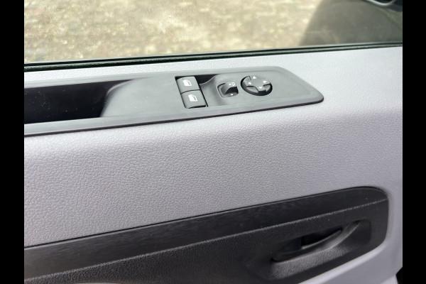Peugeot Expert 2.0 BlueHDI 120 L2 Asphalt Automaat