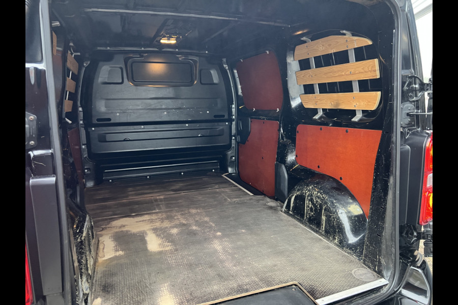 Peugeot Expert 2.0 BlueHDI 120 L2 Asphalt Automaat