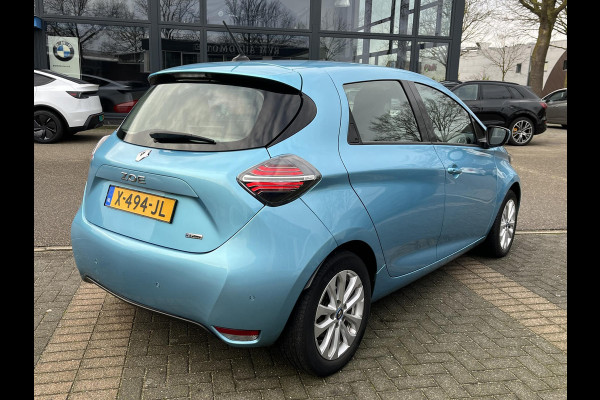 Renault ZOE R135 Intens 52 kWh VAN: €16.900- VOOR: €13.877,- UW EINDEJAARSVOORDEEL: €3.023 |SOH 94% KOOPACCU | 3-FASE LADER + SNELLAADFUNCTIE | STOEL + STUURWIELVERWARMING | CAMERA | NAVI |Rijklaar geleverd met 12 maanden BOVAG-garantie