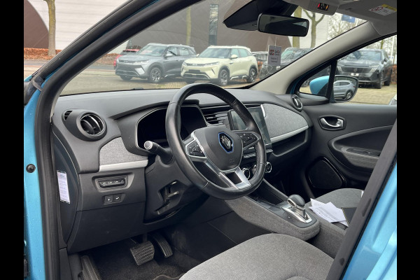 Renault ZOE R135 Intens 52 kWh VAN: €16.900- VOOR: €13.877,- UW EINDEJAARSVOORDEEL: €3.023 |SOH 94% KOOPACCU | 3-FASE LADER + SNELLAADFUNCTIE | STOEL + STUURWIELVERWARMING | CAMERA | NAVI |Rijklaar geleverd met 12 maanden BOVAG-garantie