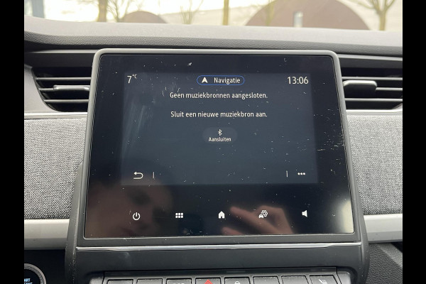 Renault ZOE R135 Intens 52 kWh VAN: €16.900- VOOR: €13.877,- UW EINDEJAARSVOORDEEL: €3.023 |SOH 94% KOOPACCU | 3-FASE LADER + SNELLAADFUNCTIE | STOEL + STUURWIELVERWARMING | CAMERA | NAVI |Rijklaar geleverd met 12 maanden BOVAG-garantie