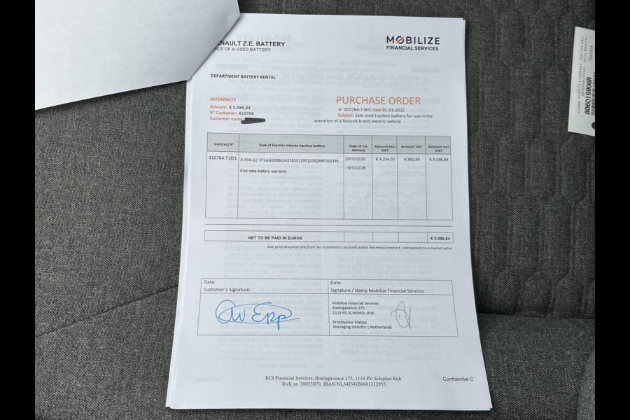 Renault ZOE R135 Intens 52 kWh VAN: €16.900- VOOR: €13.877,- UW EINDEJAARSVOORDEEL: €3.023 |SOH 94% KOOPACCU | 3-FASE LADER + SNELLAADFUNCTIE | STOEL + STUURWIELVERWARMING | CAMERA | NAVI |Rijklaar geleverd met 12 maanden BOVAG-garantie