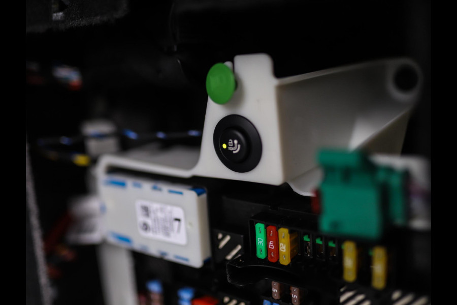 BMW XM PHEV 30 kWh | B&W | Achterasbesturing | 23" | Keyless