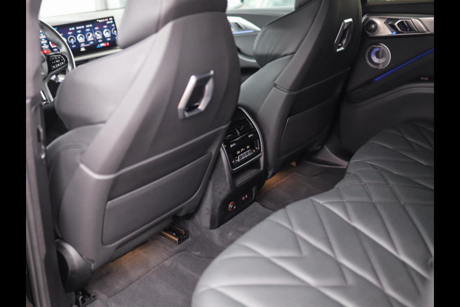 BMW XM PHEV 30 kWh | B&W | Achterasbesturing | 23" | Keyless