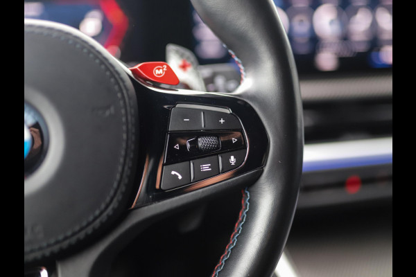 BMW XM PHEV 30 kWh | B&W | Achterasbesturing | 23" | Keyless