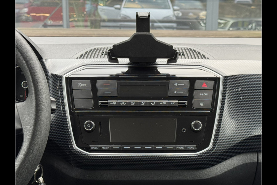 Volkswagen up! 1.0 Climate control/Camera/Cruise control/PDC 02-03-2027 APK