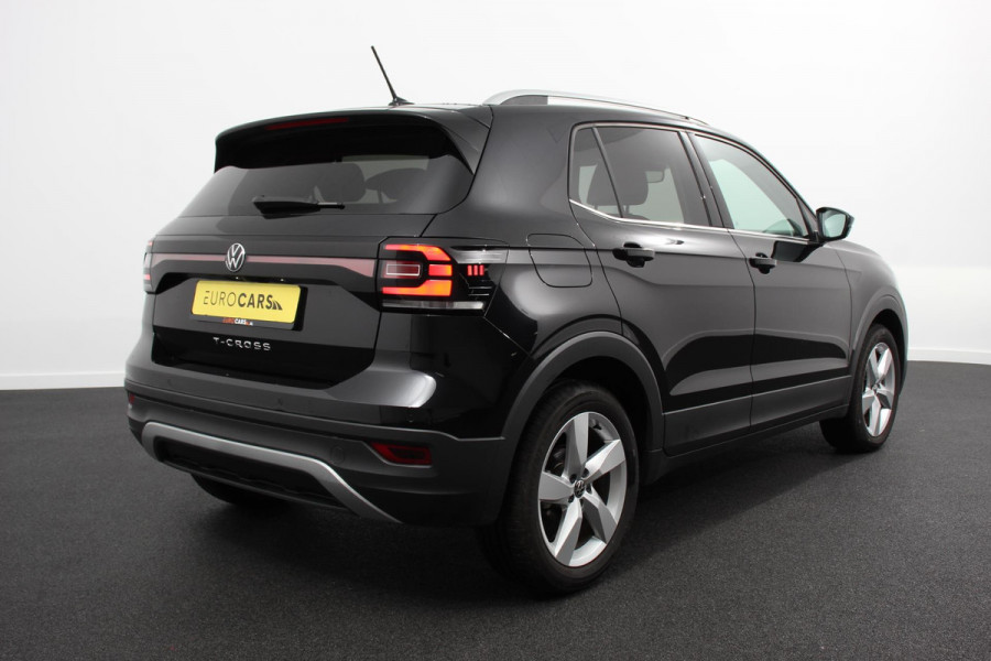 Volkswagen T-Cross 1.5 TSI 150pk DSG Style | Navigatie | Wireless app connect | Aadaptive cruise control | Camera | Climate Control | Led | Dab | Stoelverwarming