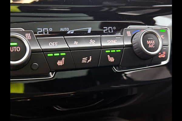 BMW X1 xDrive25e Exe.Ed. 221PK PLUG-In M Sport AD-CRUISE | CAMERA | PANORAMADAK