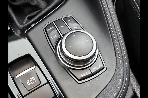 BMW X1 xDrive25e Exe.Ed. 221PK PLUG-In M Sport AD-CRUISE | CAMERA | PANORAMADAK