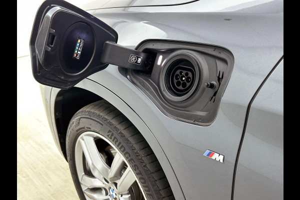 BMW X1 xDrive25e Exe.Ed. 221PK PLUG-In M Sport AD-CRUISE | CAMERA | PANORAMADAK