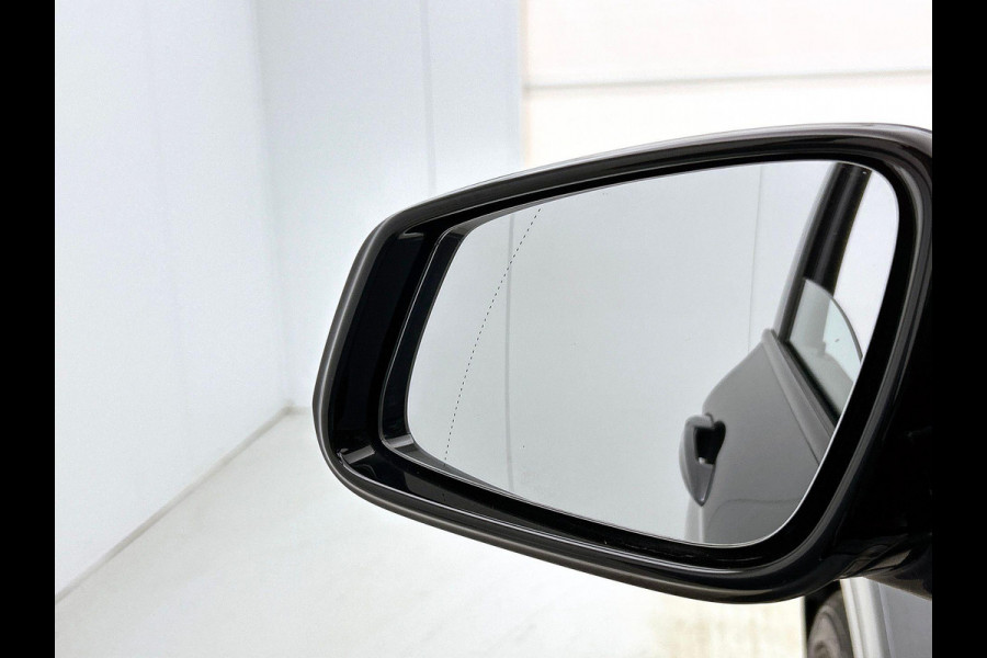 BMW X1 xDrive25e Exe.Ed. 221PK PLUG-In M Sport AD-CRUISE | CAMERA | PANORAMADAK